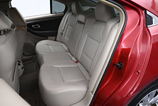 Used 2010 Ford Taurus SEL FWD image 26