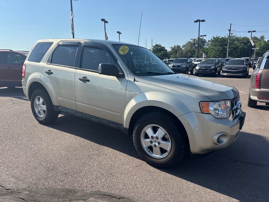 Used 2012 Ford Escape XLS FWD image 7