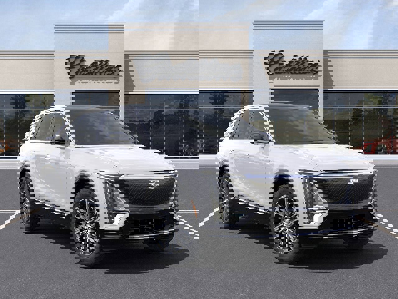 New 2025 Cadillac Lyriq Luxury w/ LPO, Floor Liner Package image 7