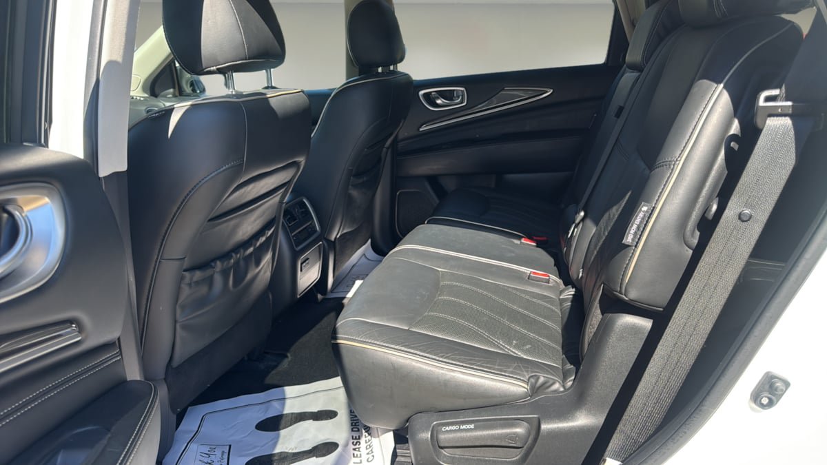 Used 2019 INFINITI QX60 Luxe w/ Essential Package AWD/4WD image 16