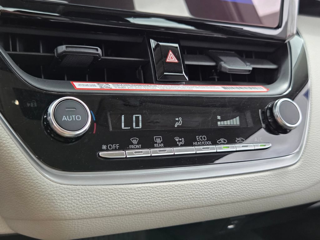 Certified 2025 Toyota Corolla LE FWD image 20