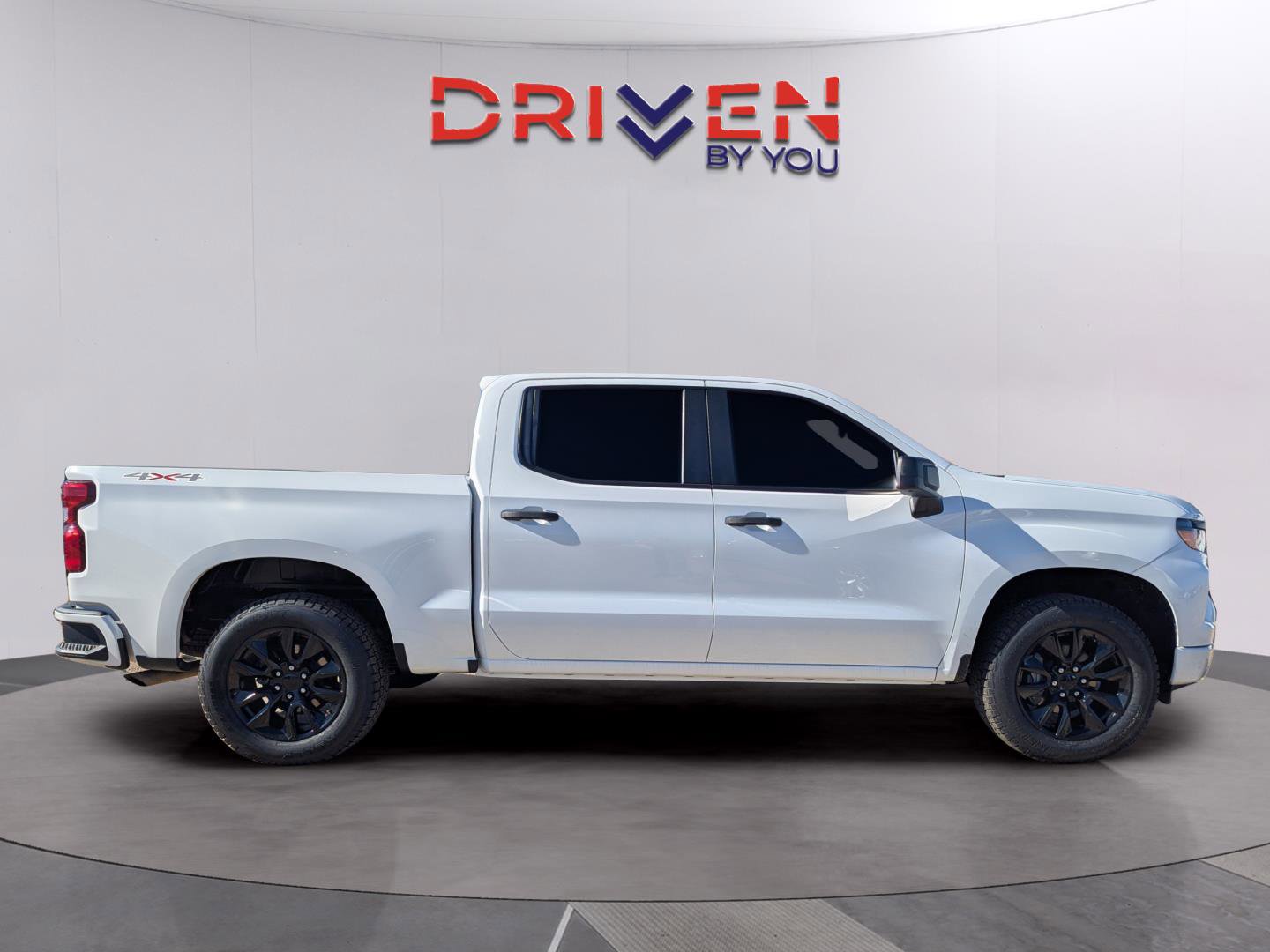 Used 2022 Chevrolet Silverado 1500 Custom image 8