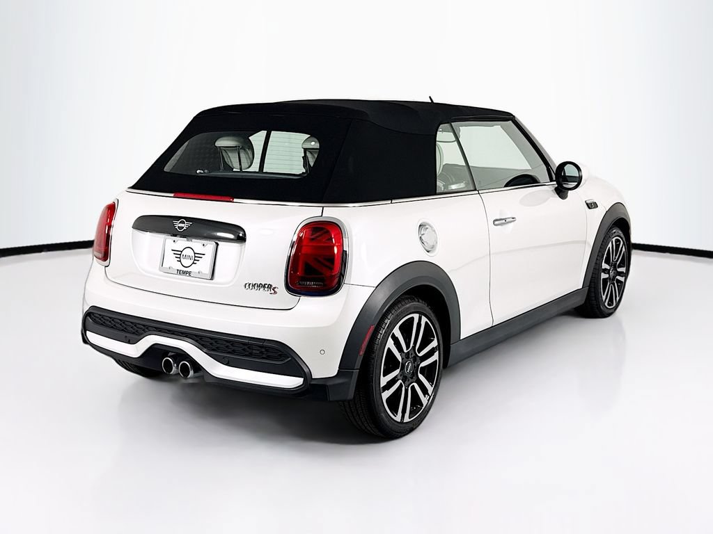 Used 2023 MINI Cooper S w/ Signature Upholstery Package FWD image 5