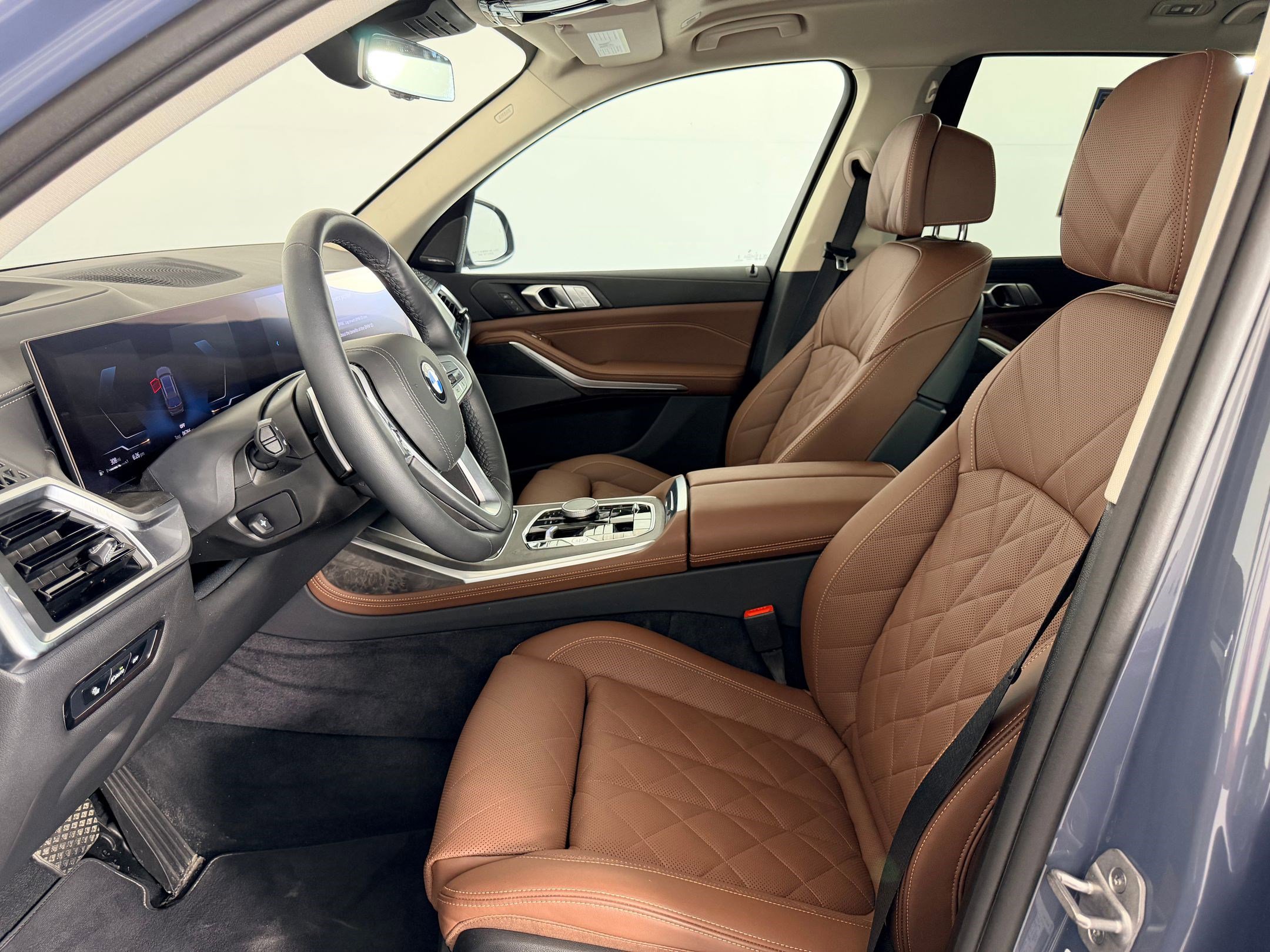 Certified 2026 BMW X7 xDrive40i image 5