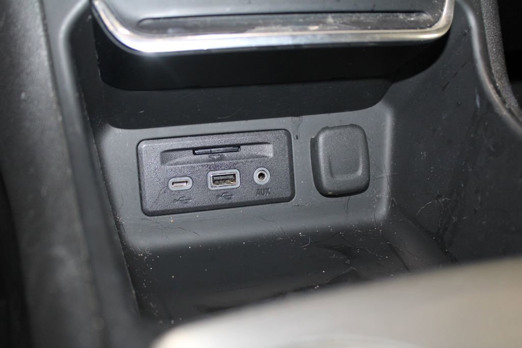 Used 2018 GMC Terrain Denali w/ Comfort Package image 34