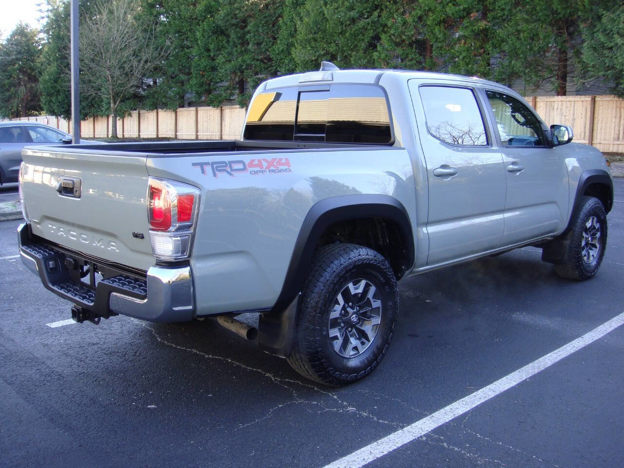 Used 2023 Toyota Tacoma TRD Off-Road image 6