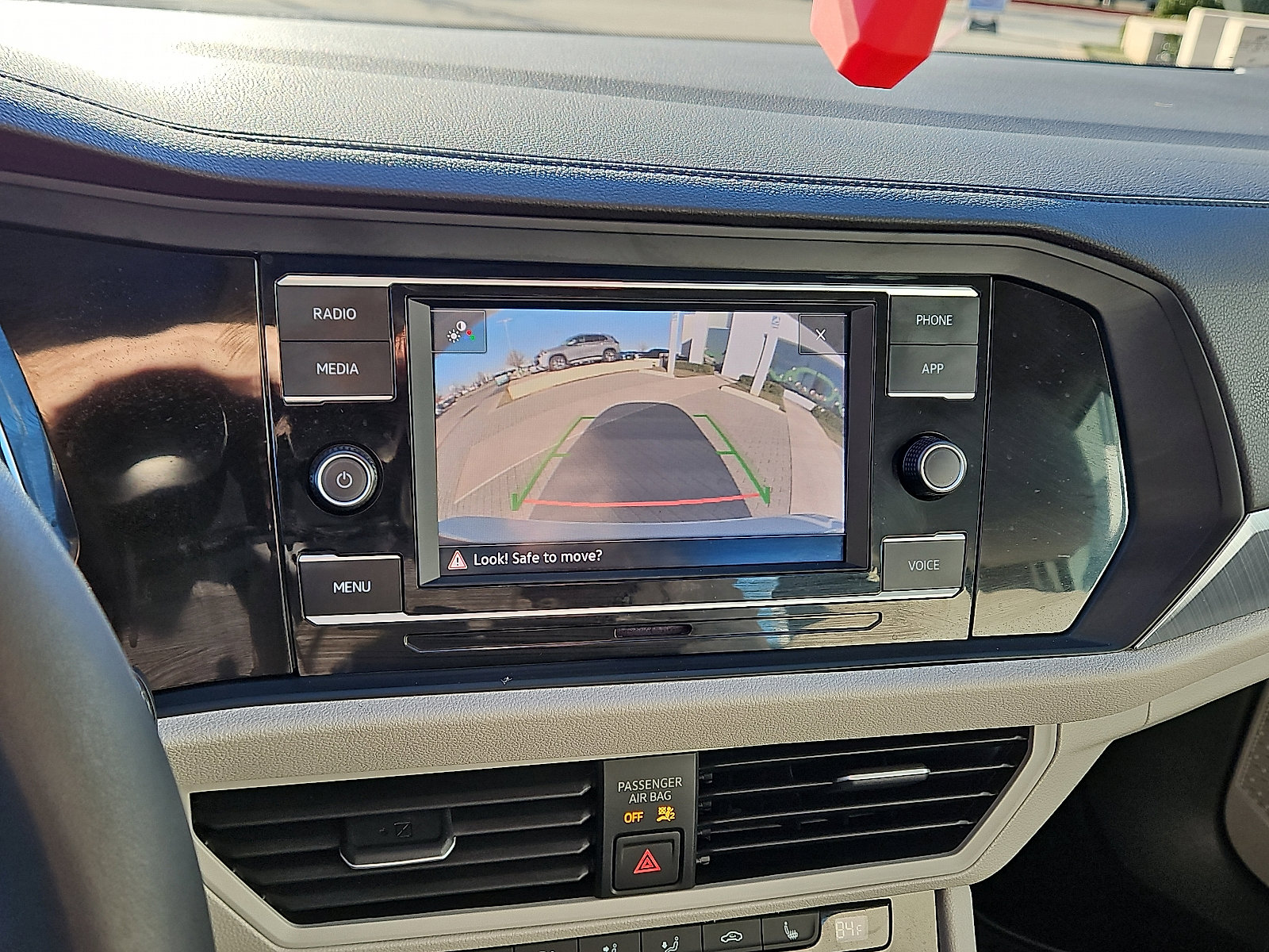 Certified 2024 Volkswagen Jetta SE image 15