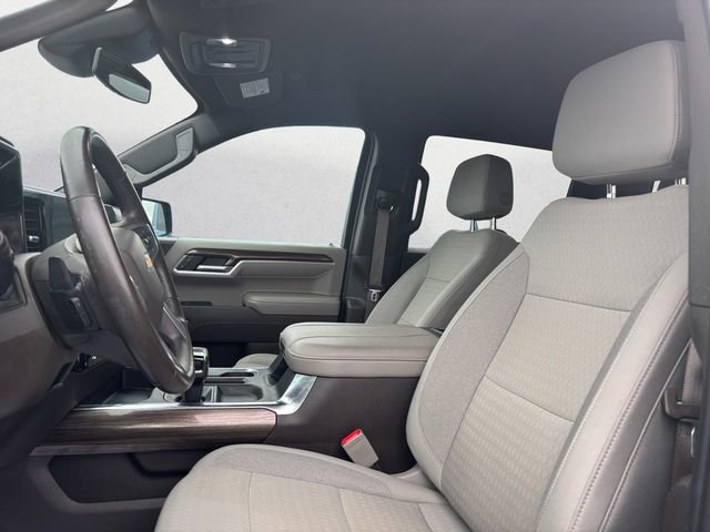 Used 2023 Chevrolet Silverado 1500 LT image 9