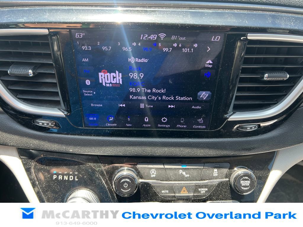 Used 2020 Chrysler Pacifica Touring-L Plus FWD image 14