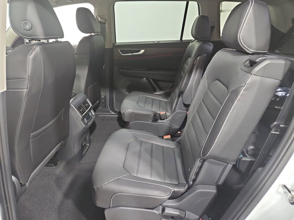 New 2026 Volkswagen Atlas SEL image 25