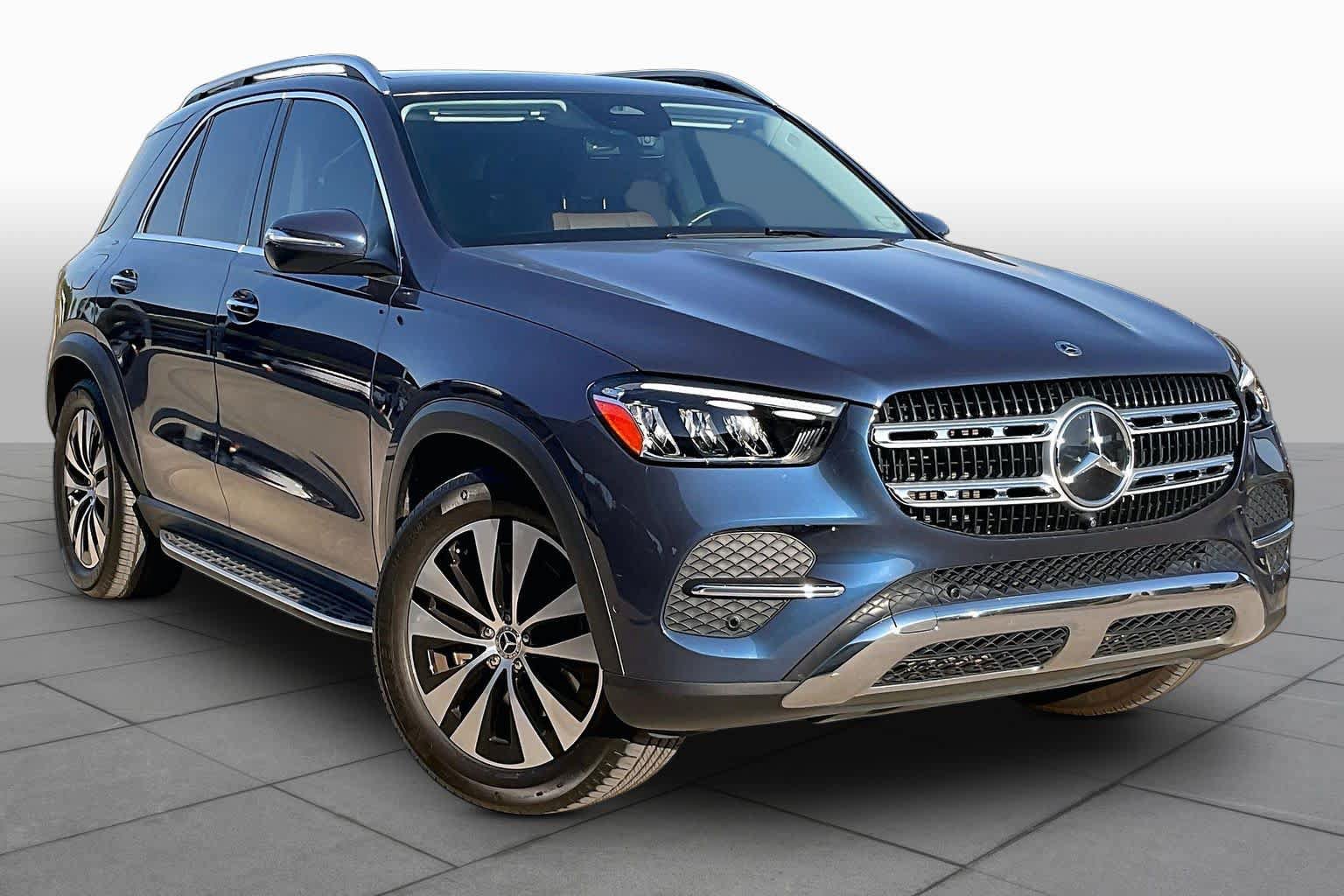 Used 2025 Mercedes-Benz GLE 350 4MATIC image 3