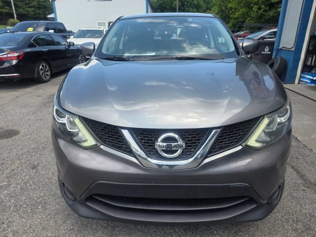 Used 2017 Nissan Rogue Sport S w/ S Appearance Package AWD/4WD image 2