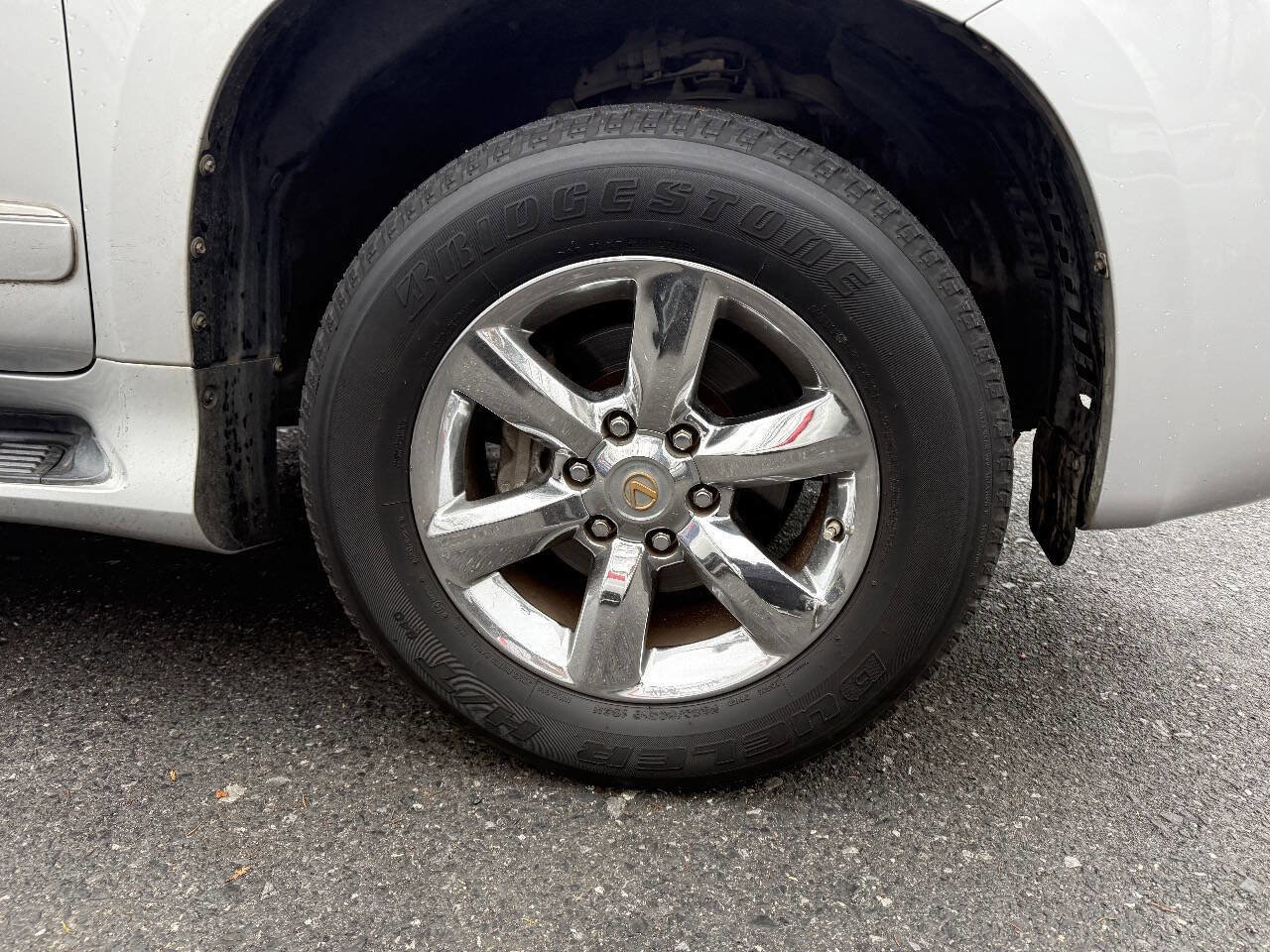 Used 2011 Lexus GX 460 Premium image 24