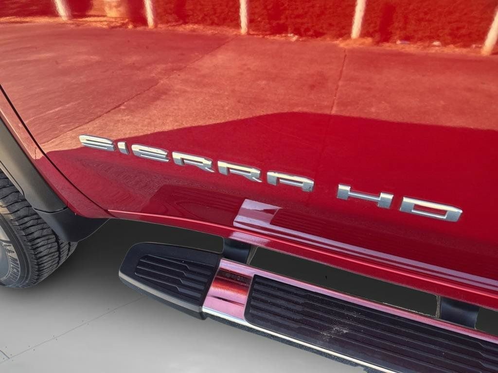 Used 2024 GMC Sierra 2500 SLT w/ SLT Premium Package image 27