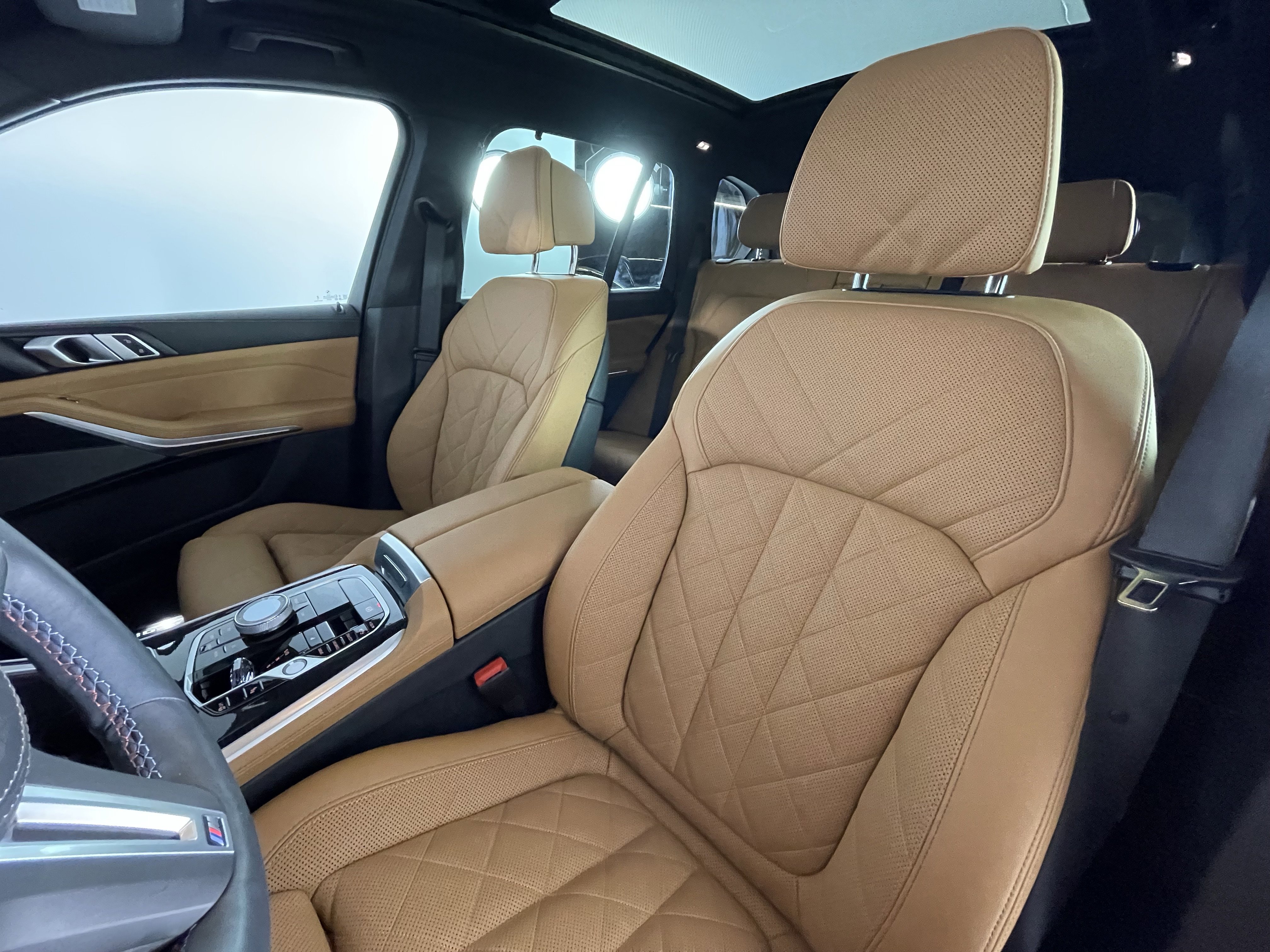 Certified 2025 BMW X5 M60i image 9