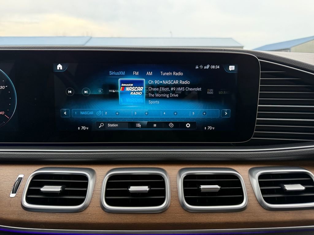 Used 2020 Mercedes-Benz GLS 450 4MATIC image 4