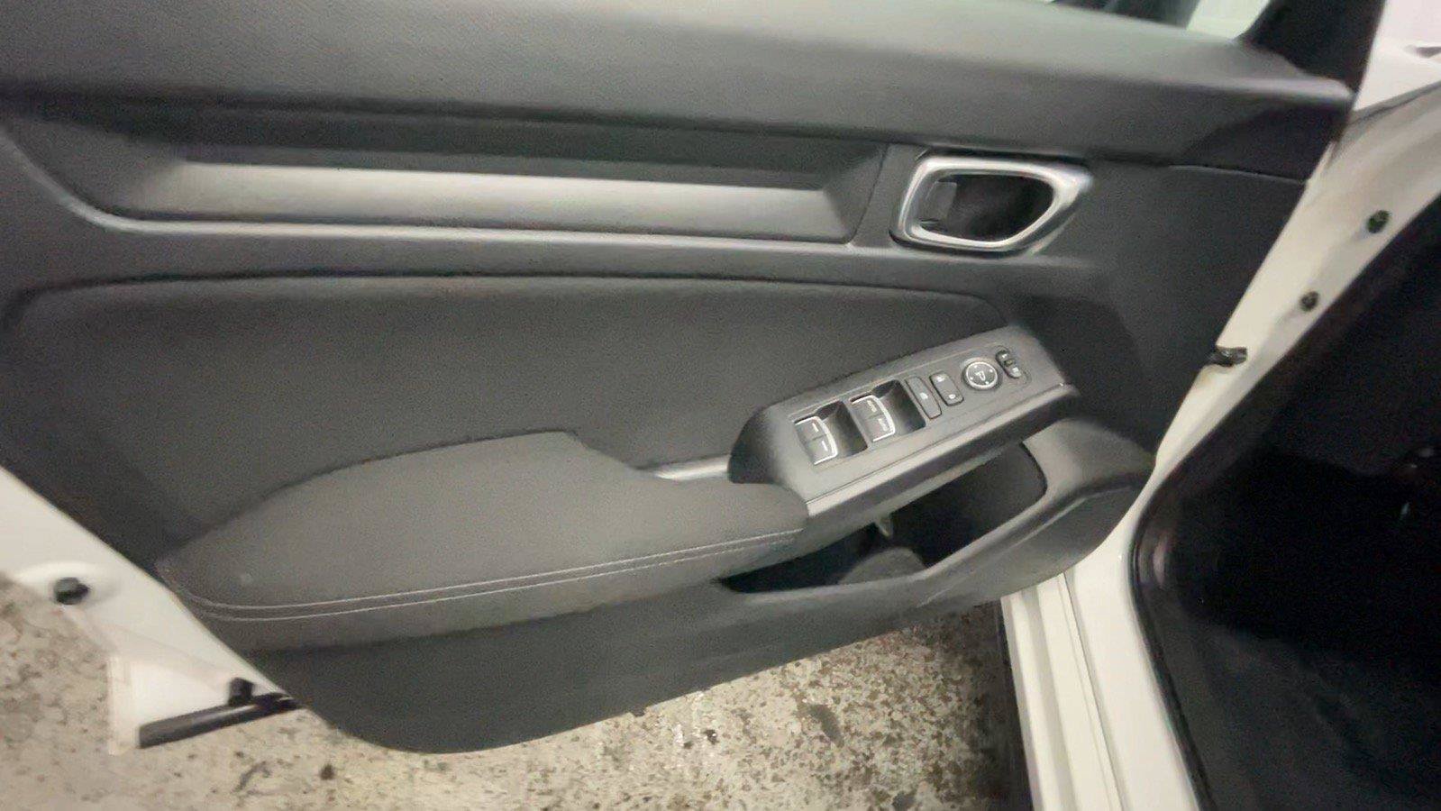 Certified 2023 Honda Civic Sport image 29
