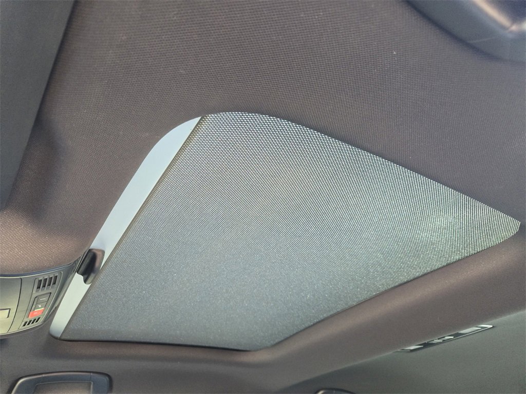 Used 2021 Volkswagen Jetta R-Line w/ R-Line Cold Weather Package image 27