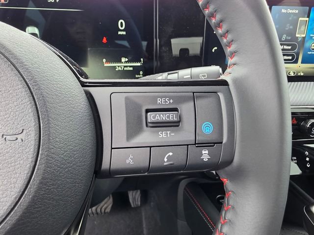 New 2026 Nissan Kicks SR w/ Cold Weather Package AWD/4WD image 15