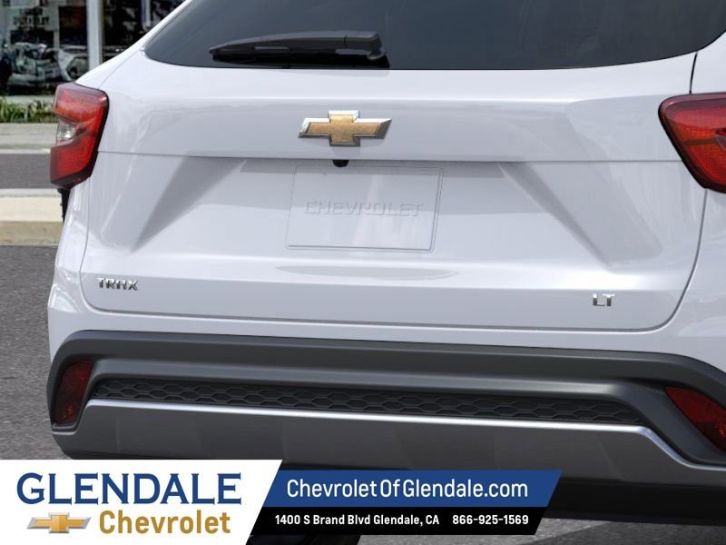 New 2026 Chevrolet Trax LT FWD image 14