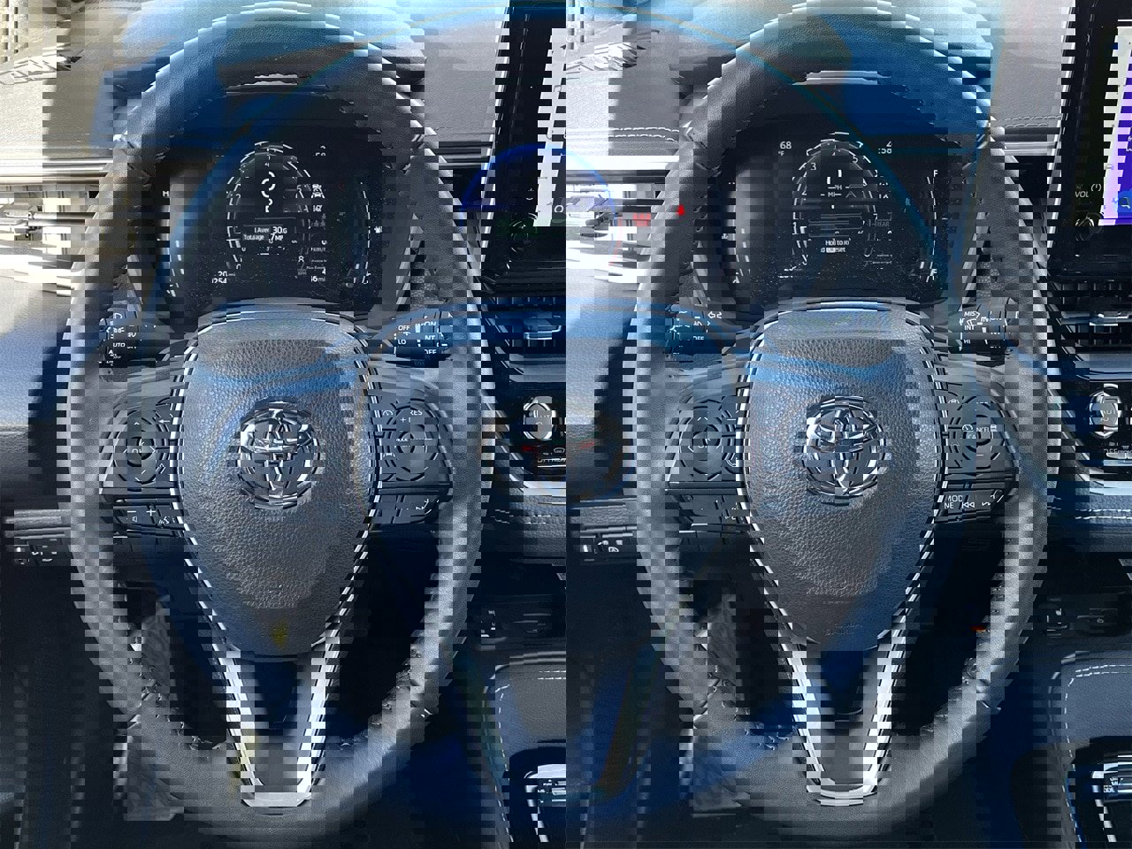 Used 2023 Toyota Corolla XSE image 11