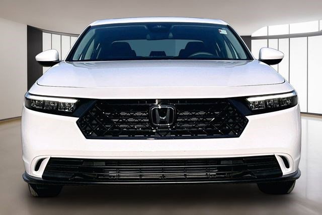Certified 2023 Honda Accord EX image 2