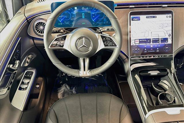 New 2026 Mercedes-Benz EQE 320 4MATIC SUV image 20