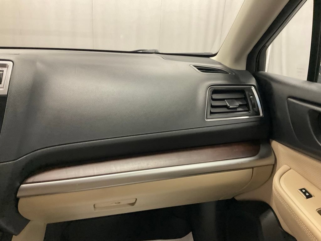 Used 2017 Subaru Outback 2.5i Limited AWD/4WD image 25