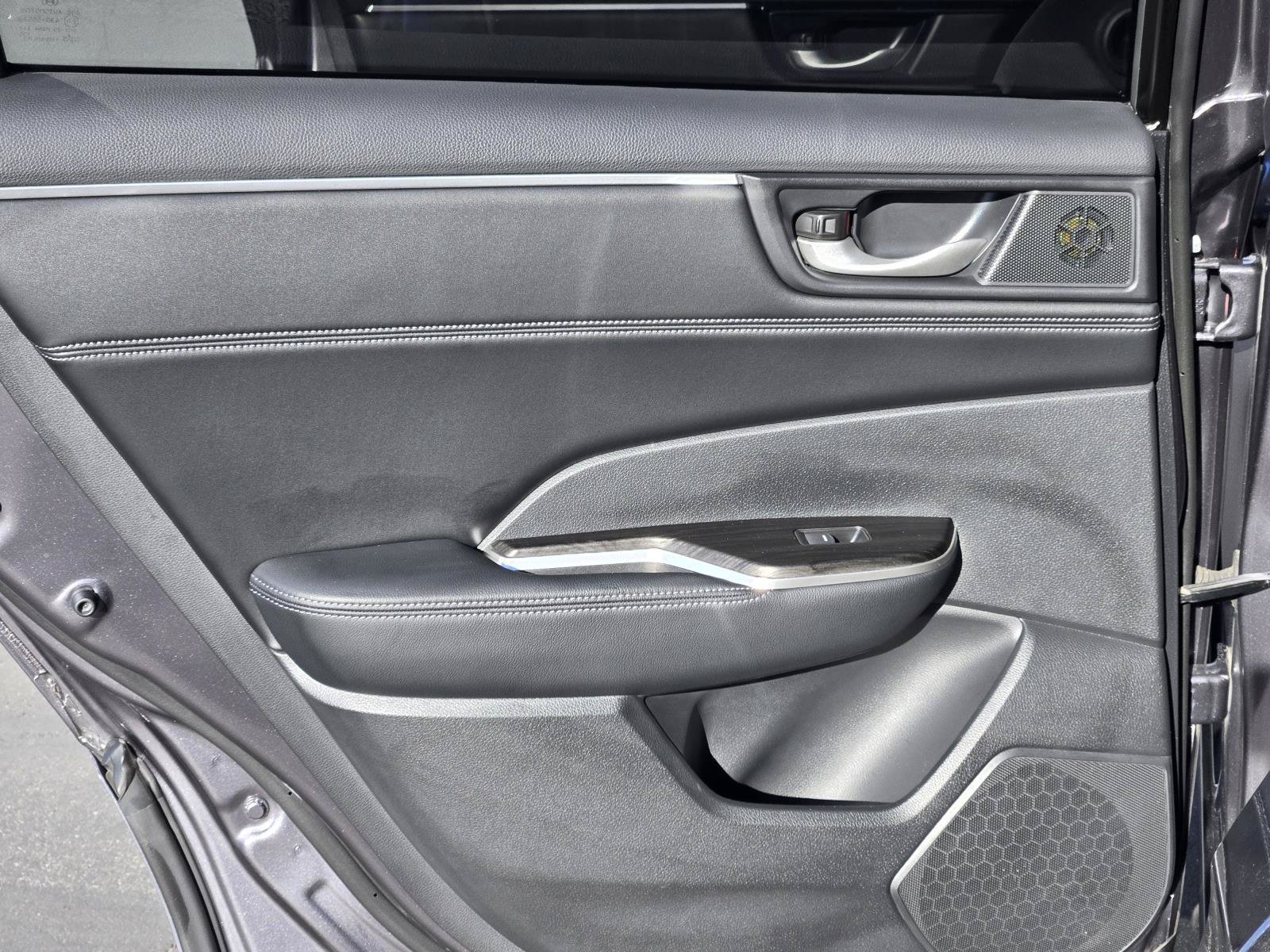 Used 2020 Honda Clarity Plug-In Hybrid image 22