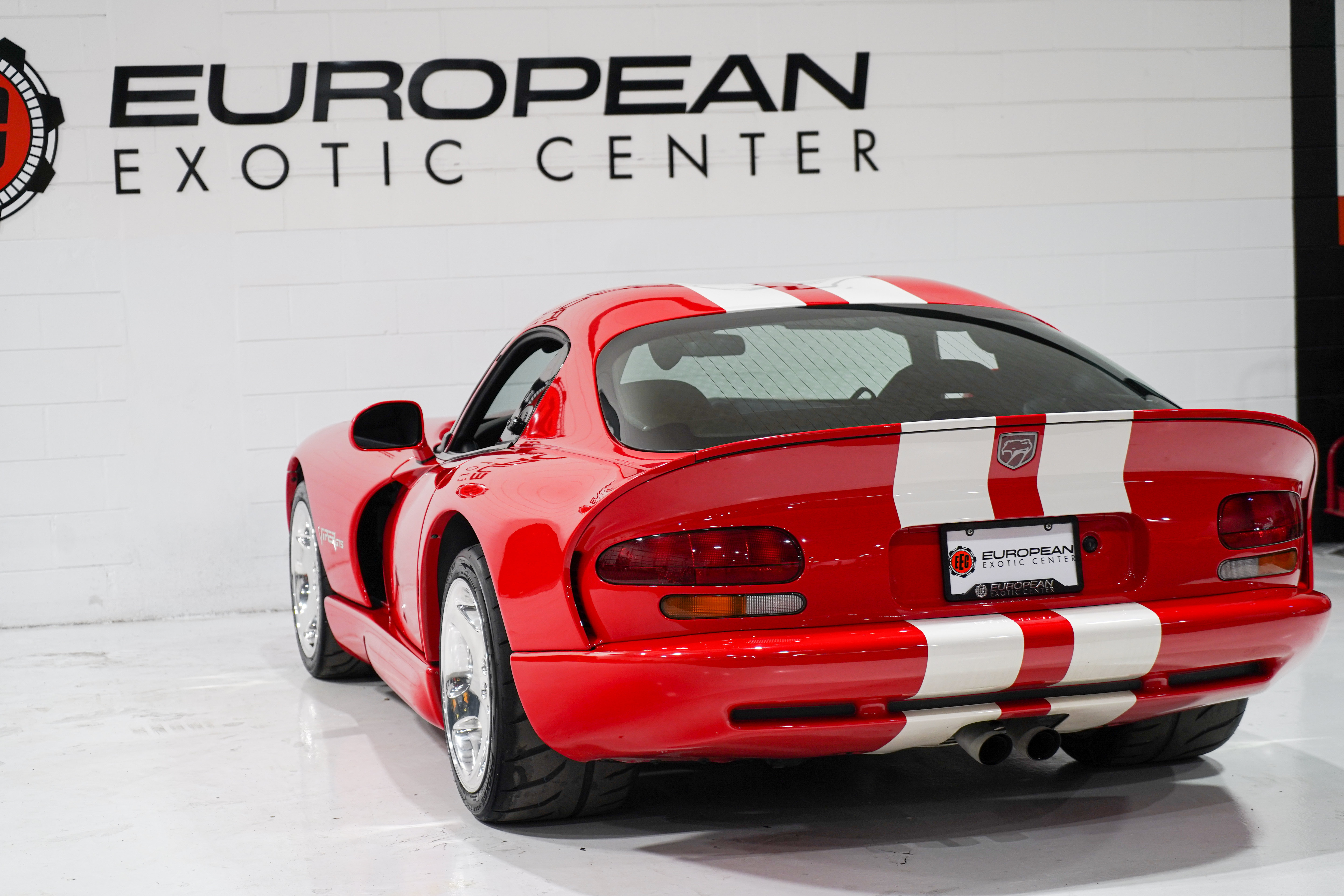 Used 2002 Dodge Viper GTS RWD image 34