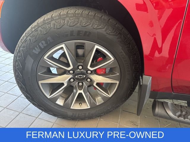 Used 2024 Chevrolet Tahoe Z71 w/ Z71 Off-Road Package image 4