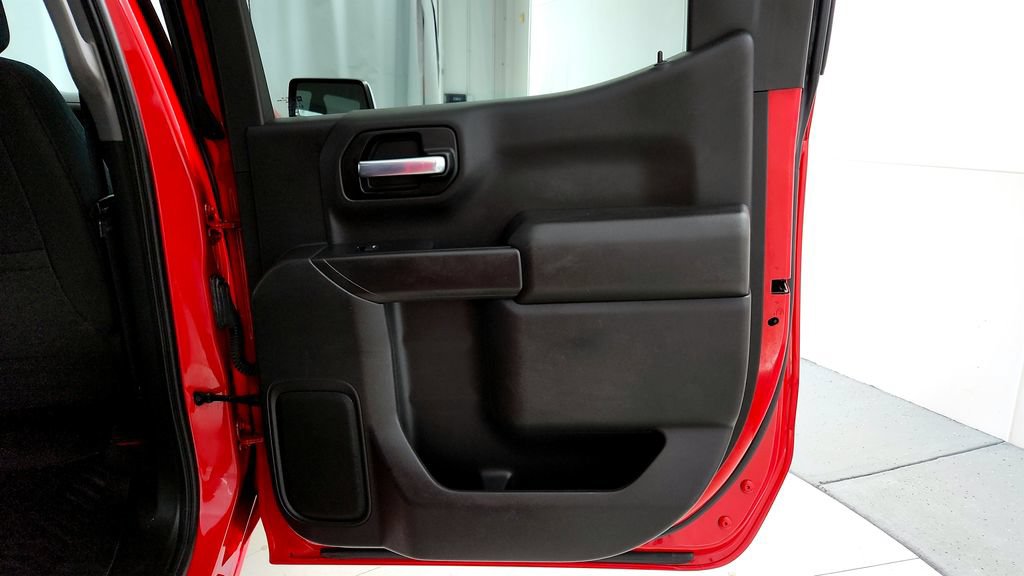 Used 2021 Chevrolet Silverado 1500 LT w/ LPO, Liner Protection Package AWD/4WD image 19