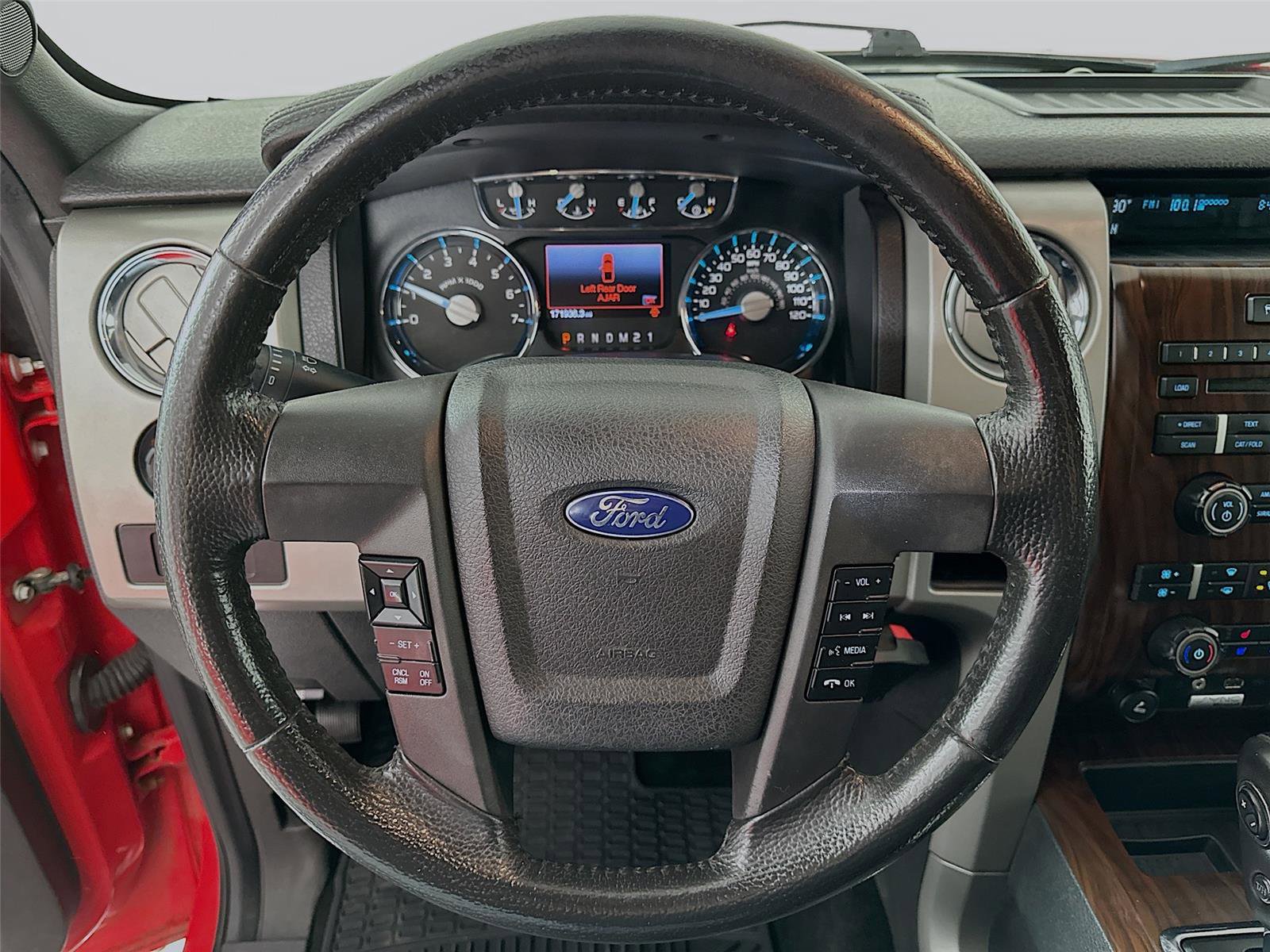 Used 2012 Ford F150 Lariat w/ Lariat Chrome Pkg image 17