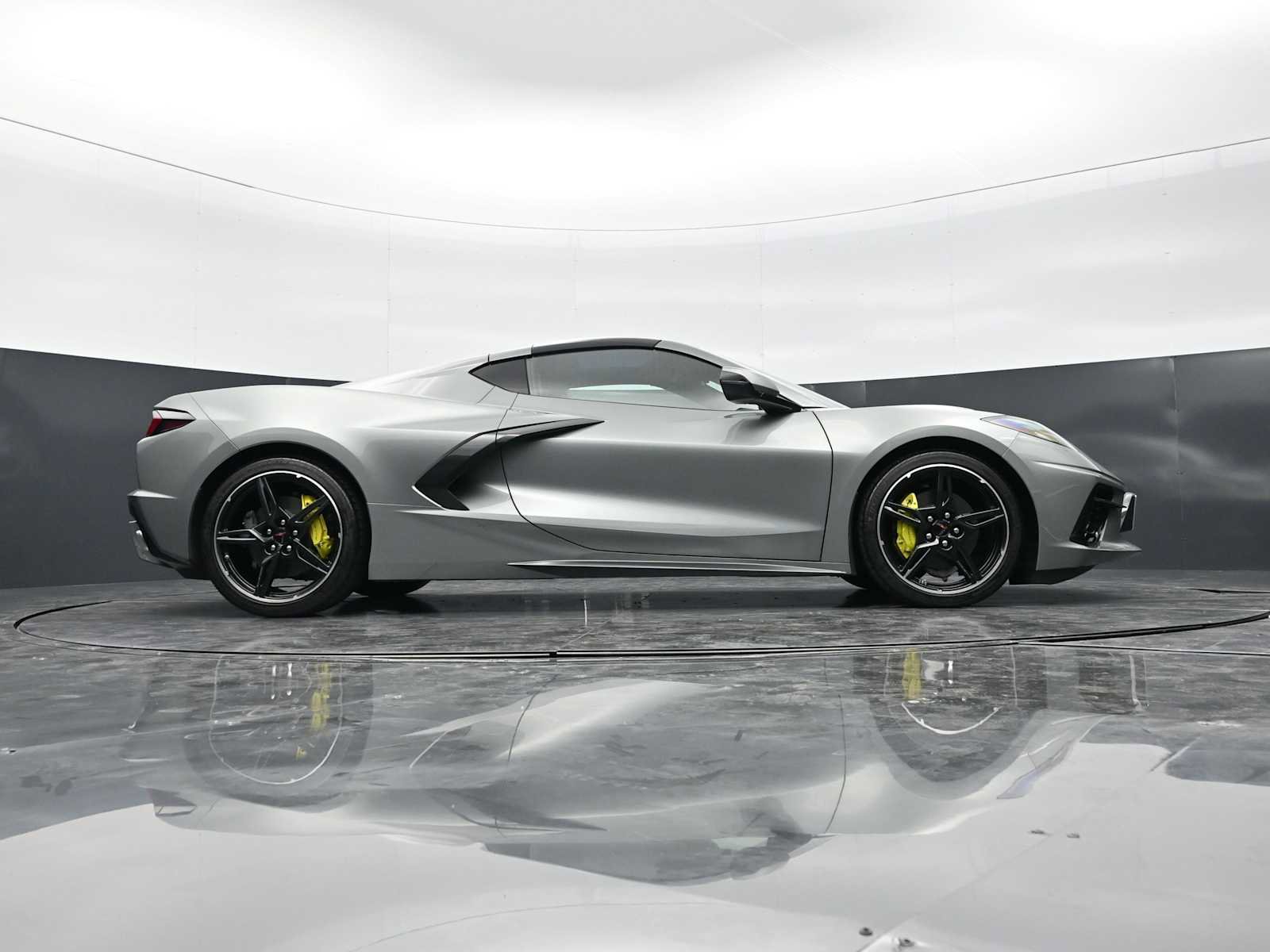 Used 2023 Chevrolet Corvette Stingray Coupe w/ 1LT image 26