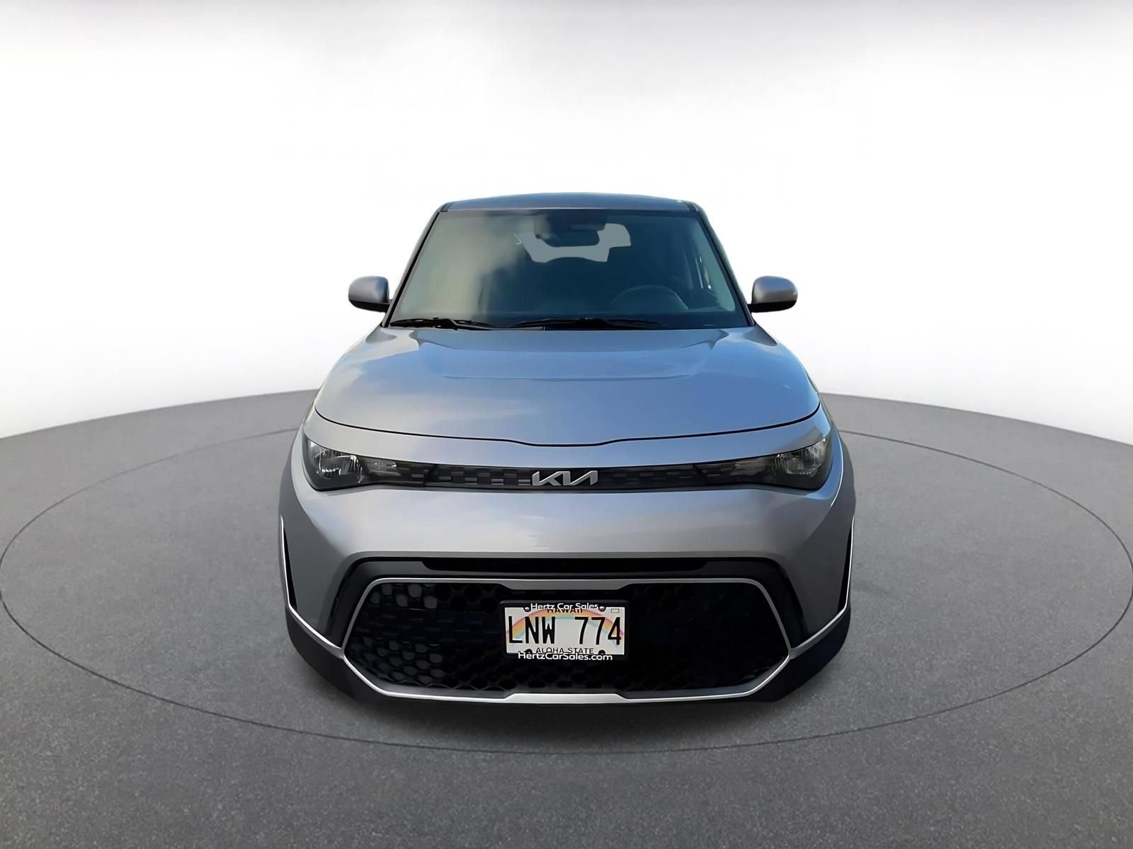 Used 2025 Kia Soul LX w/ LX Technology Package FWD image 4