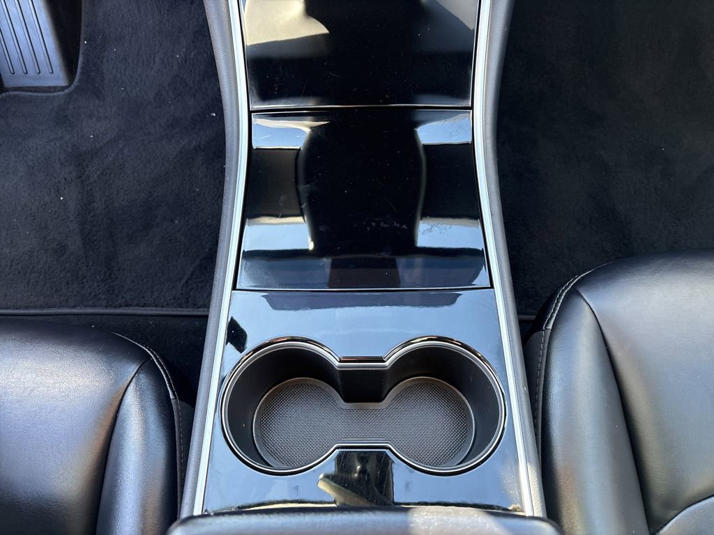 Used 2018 Tesla Model 3 image 19