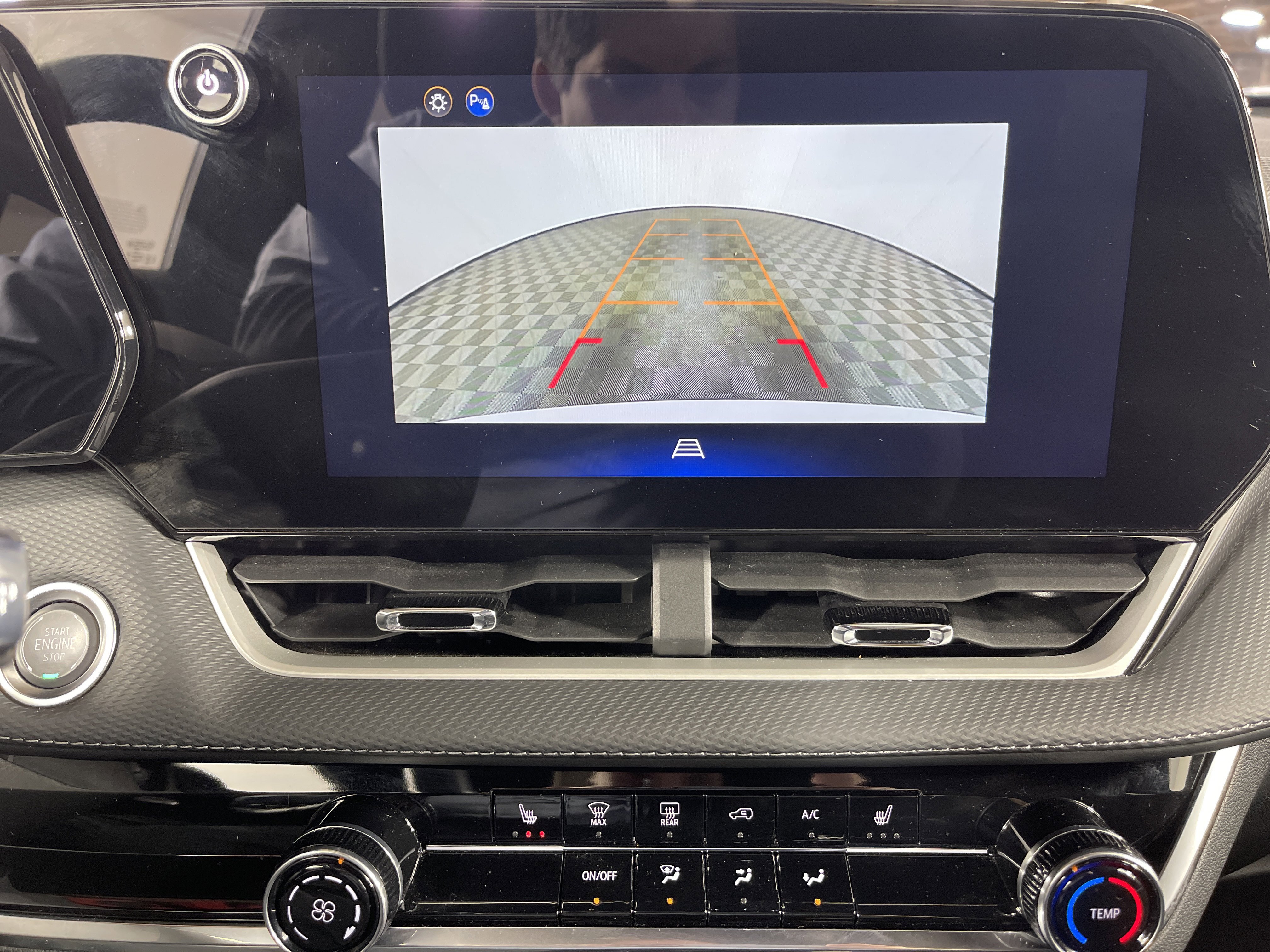 Used 2025 Chevrolet Equinox LT image 23