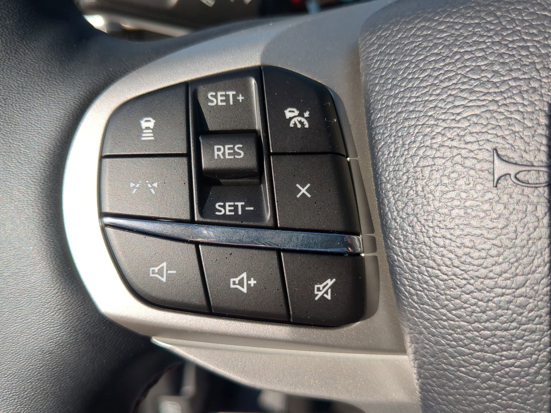 New 2026 Ford Explorer Active image 62