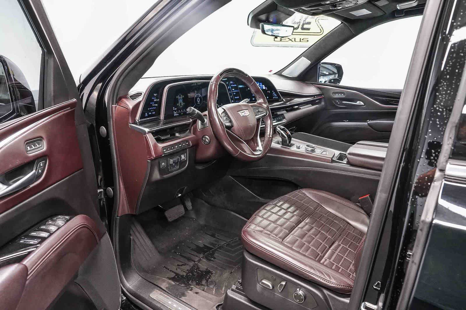Used 2023 Cadillac Escalade ESV Premium Luxury Platinum w/ LPO, Radiant Package AWD/4WD image 18