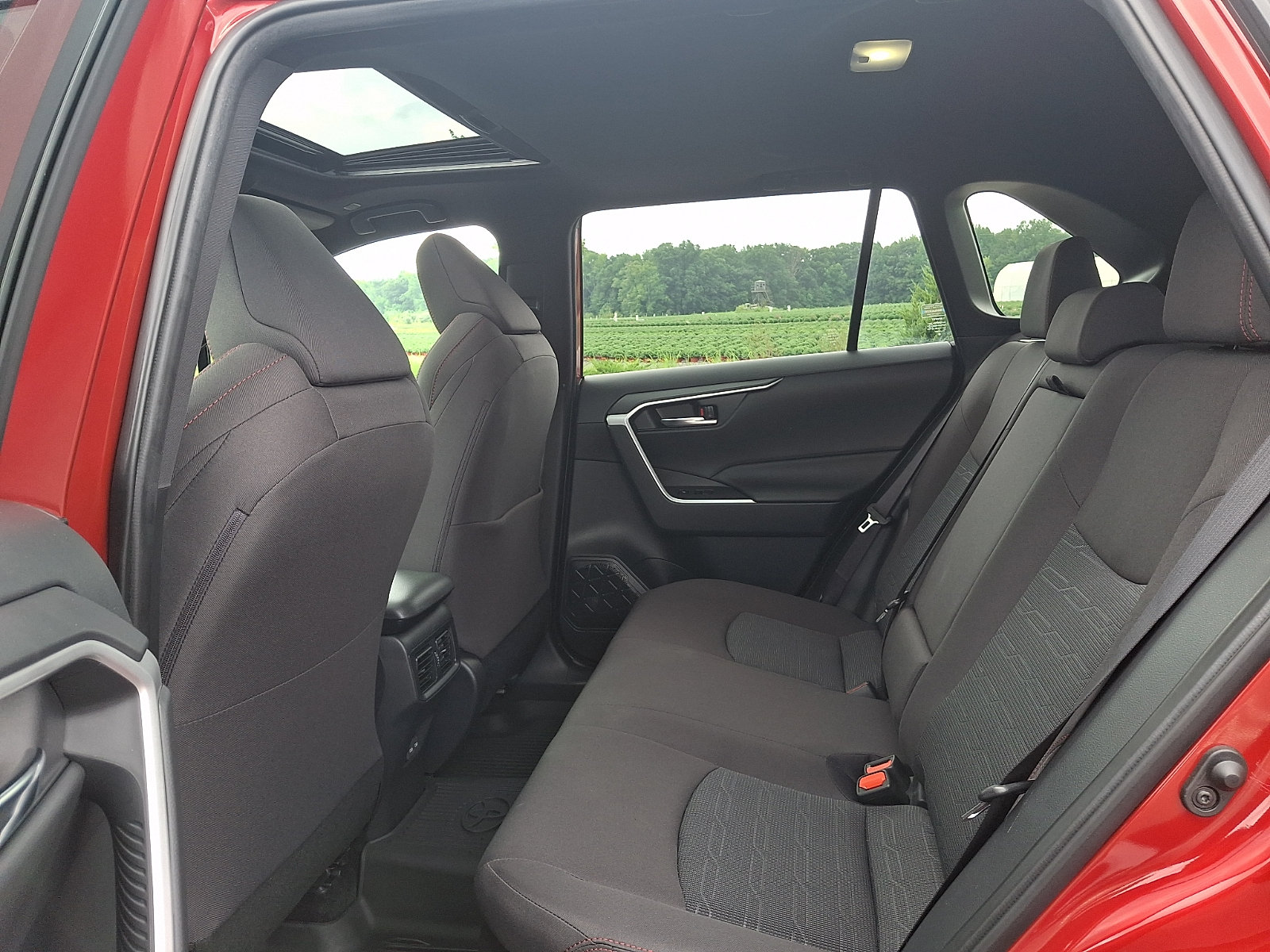 Used 2024 Toyota RAV4 SE w/ Weather & Moonroof Package AWD/4WD image 11
