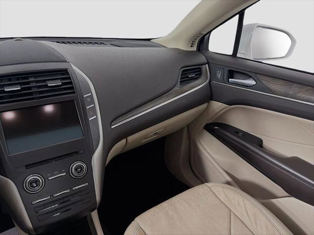 Used 2017 Lincoln MKC Reserve w/ Lincoln MKC Climate Package AWD/4WD image 24