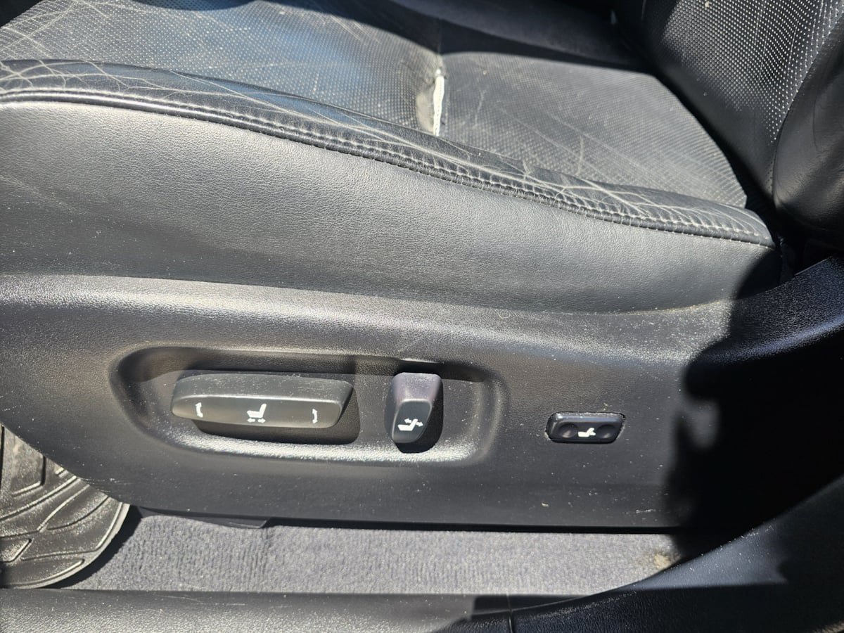 Used 2010 Lexus RX 350 AWD w/ Premium Pkg image 12