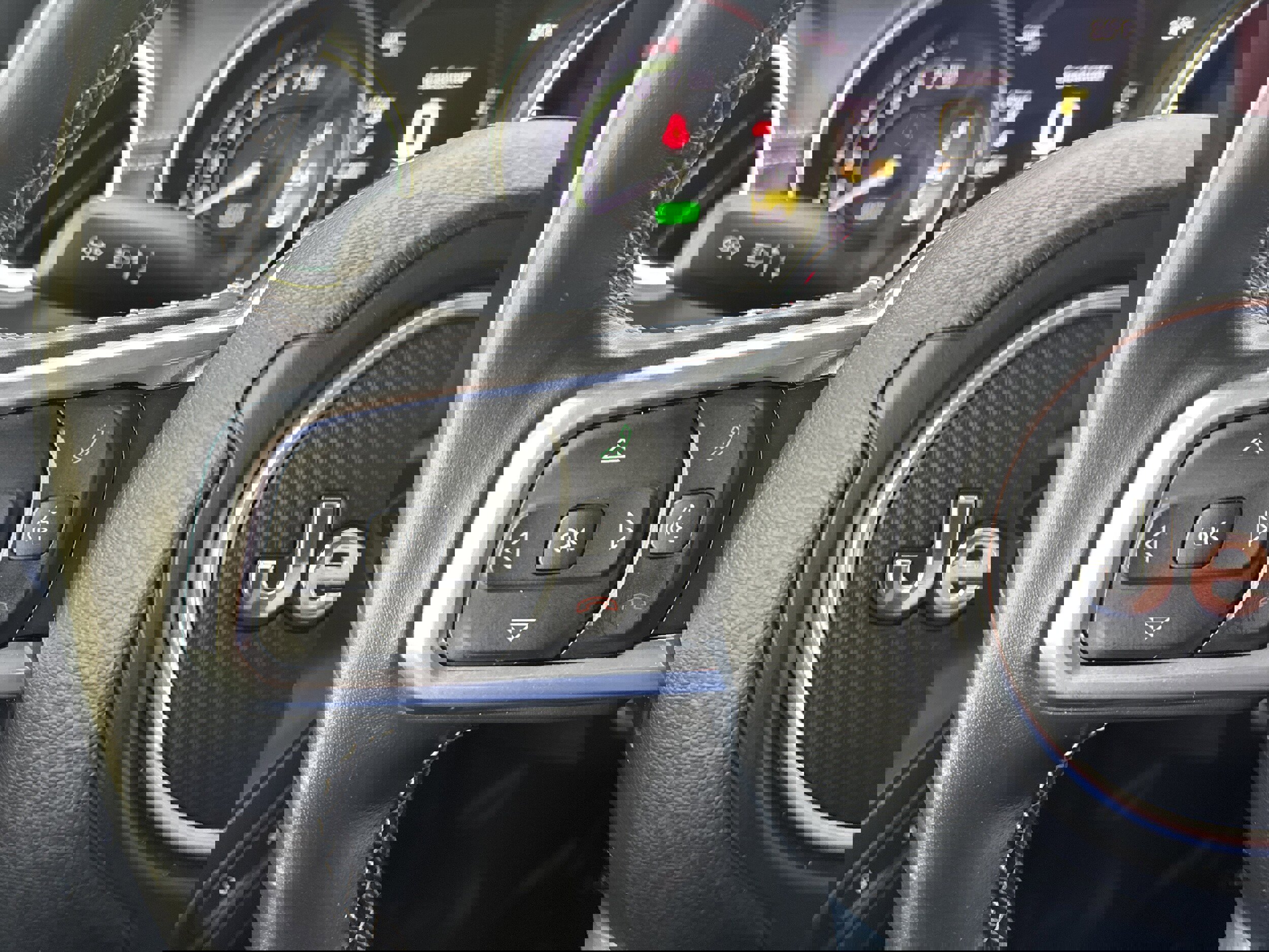 Used 2023 Jeep Wrangler Sahara w/ Cold Weather Group image 23