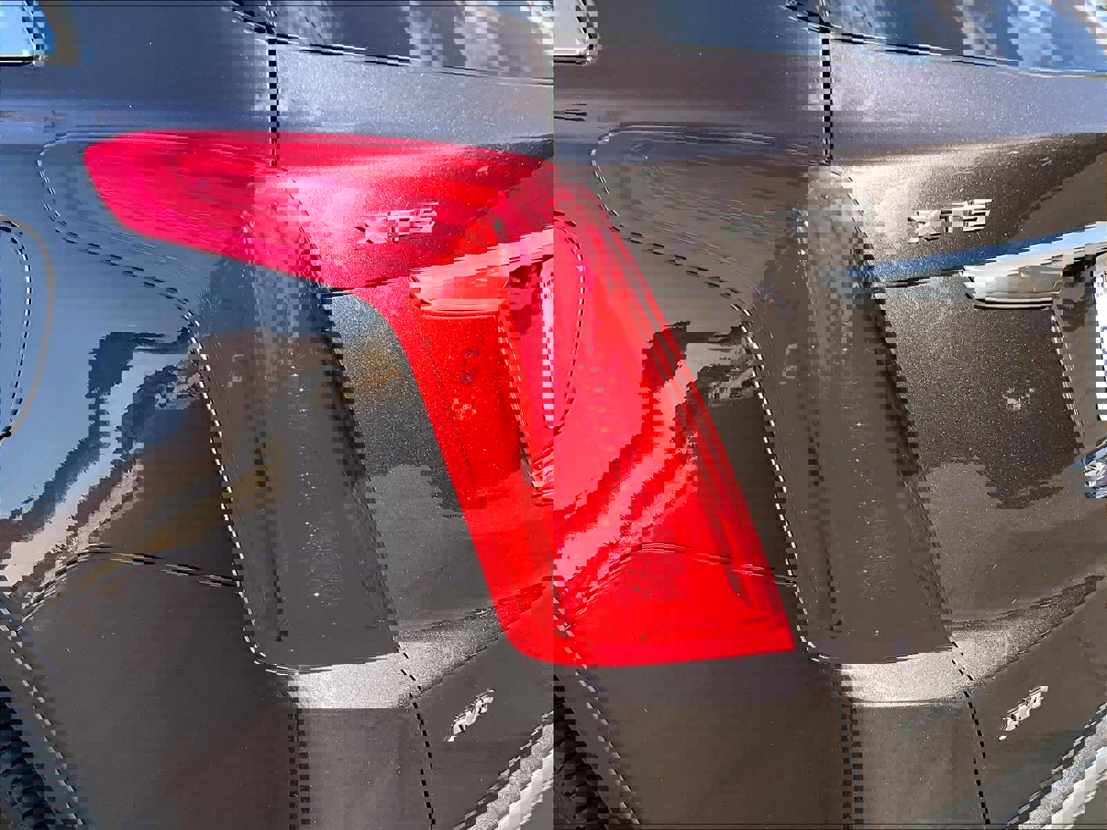 Used 2018 Cadillac XT5 Luxury w/ Driver Awareness Package AWD/4WD image 31