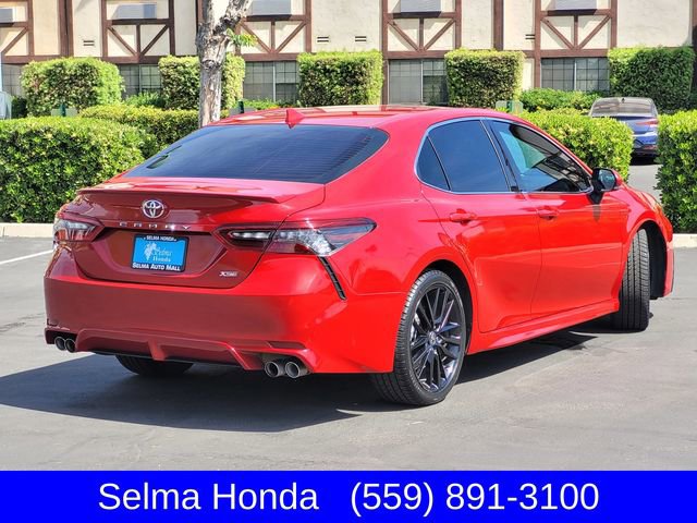 Used 2021 Toyota Camry XSE image 5