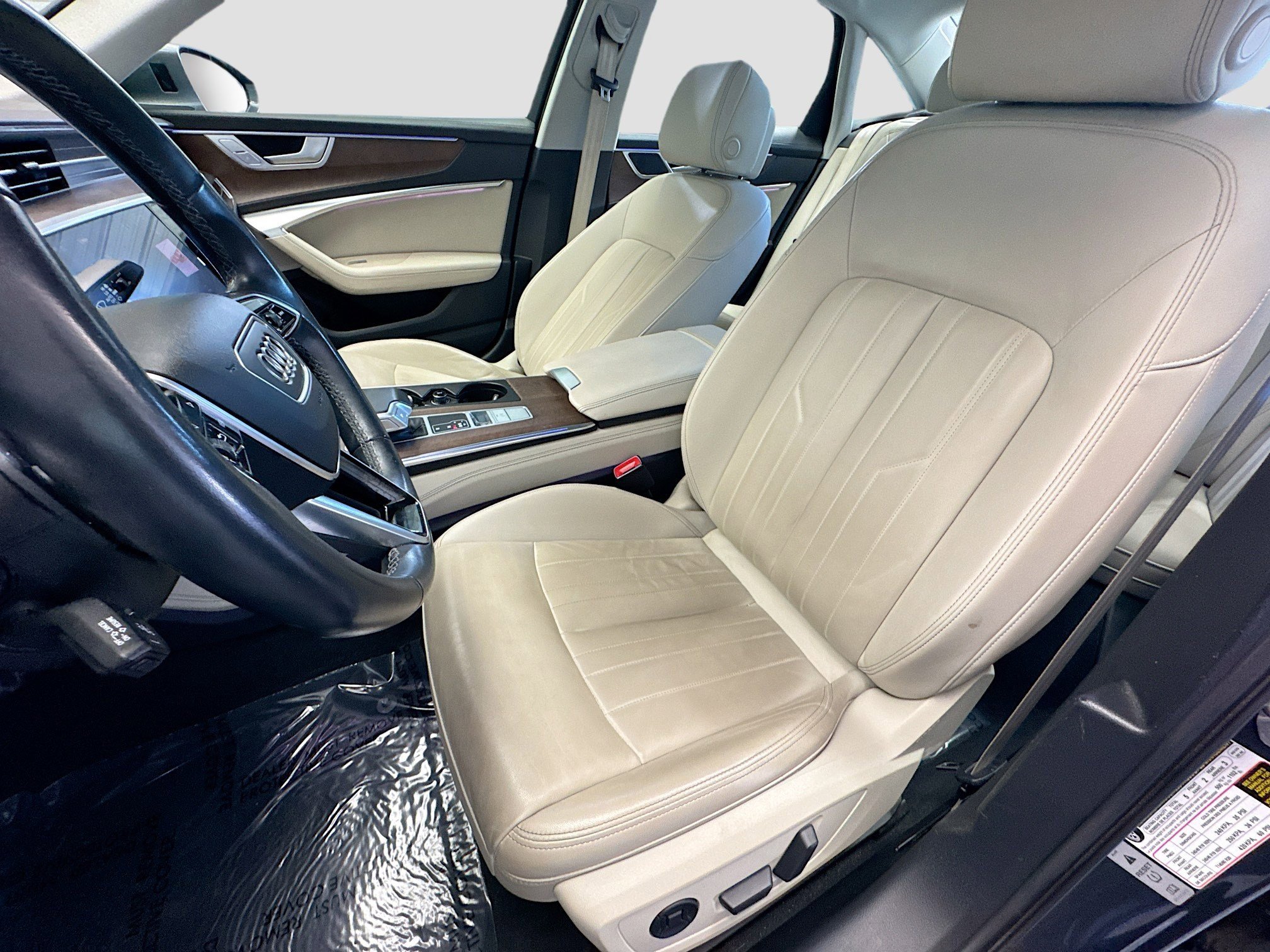 Used 2024 Audi A6 Premium Plus image 11