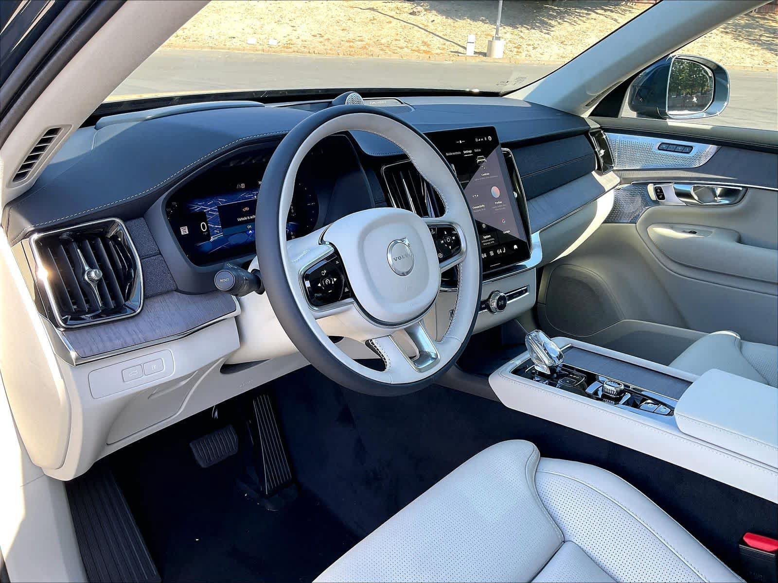 New 2027 Volvo XC90 T8 Ultra AWD/4WD image 8