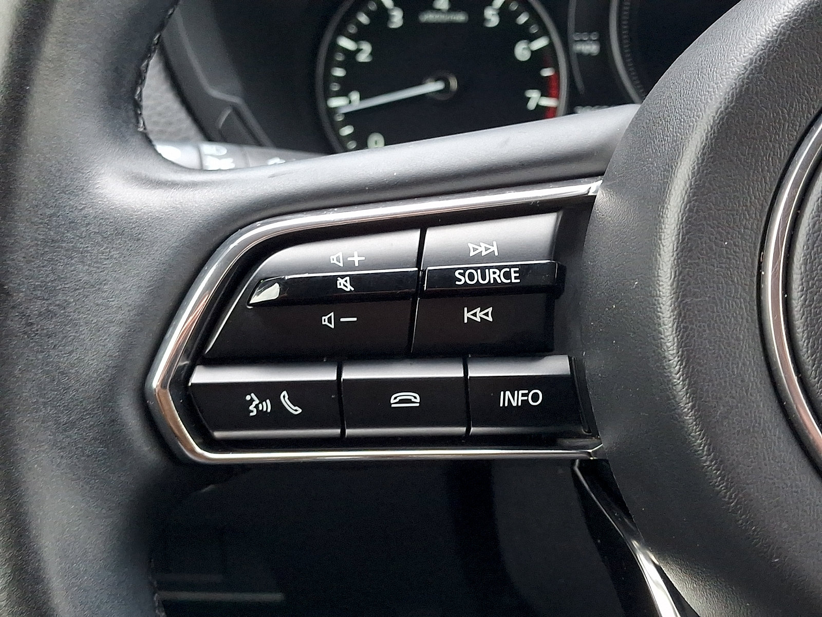 Certified 2024 MAZDA CX-90 3.3 Turbo w/ Preferred Package AWD/4WD image 25