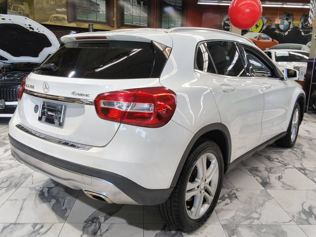Used 2015 Mercedes-Benz GLA 250 4MATIC image 6