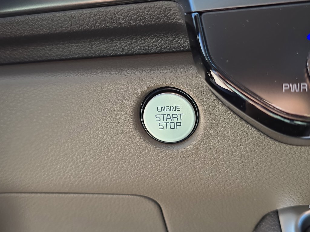 New 2026 Kia Carnival FWD image 27